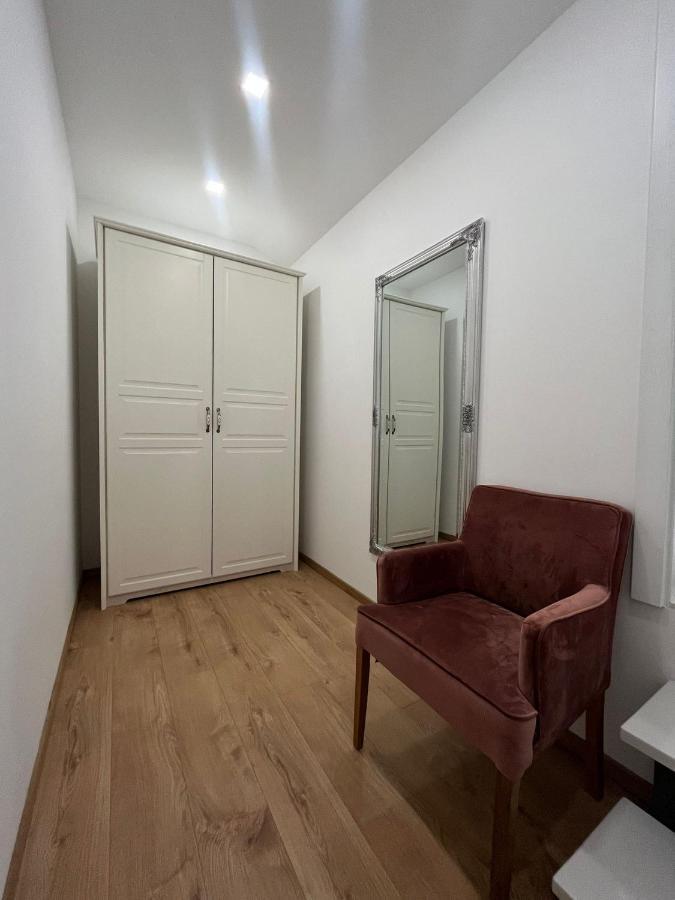 Luxury Apartment In Hotel Makarska Buitenkant foto