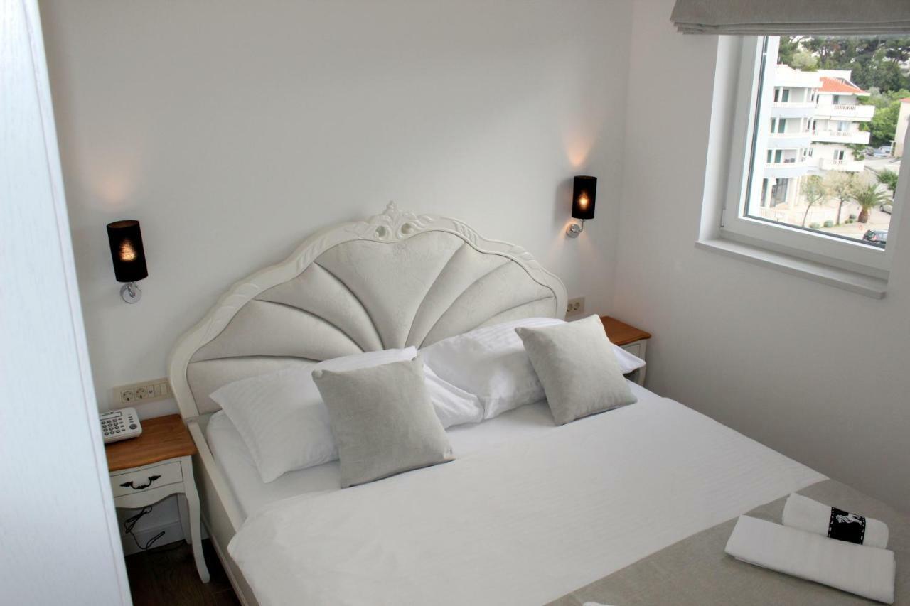 Luxury Apartment In Hotel Makarska Buitenkant foto